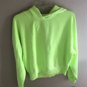 Super cute green sweatshirt